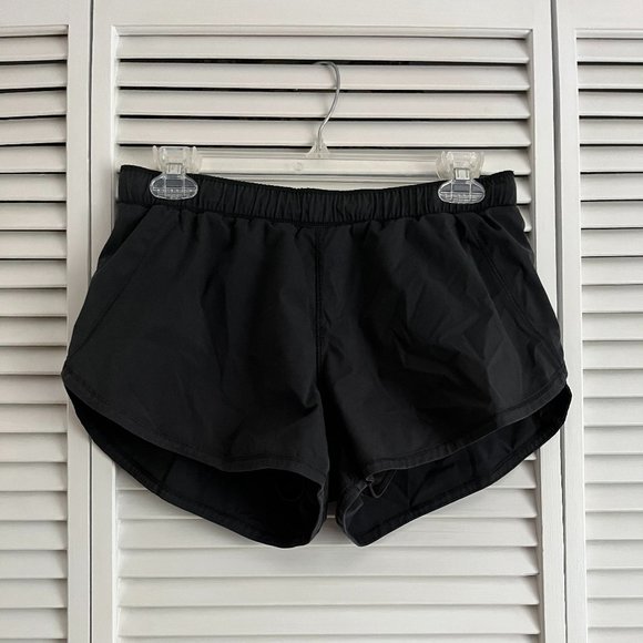 Lululemon shorts Black size 4 rare - Picture 1 of 5